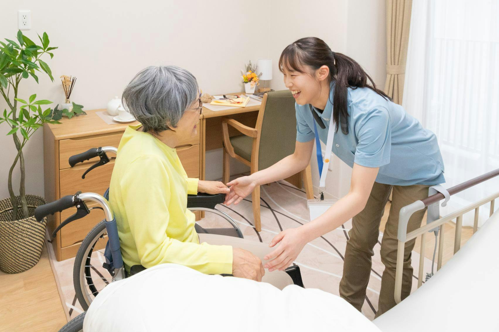 新卒(ケアスタッフ)