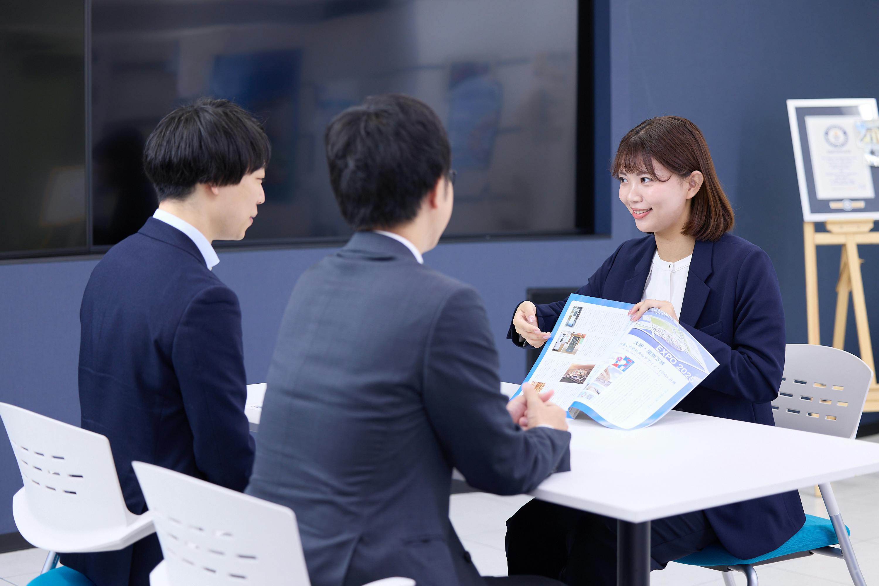 代理店様とお打合せ